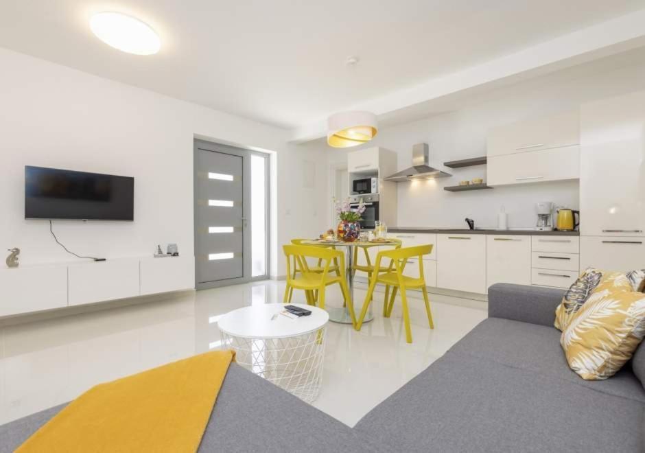 Apartments Losinj Sunset Mali Losinj Ngoại thất bức ảnh